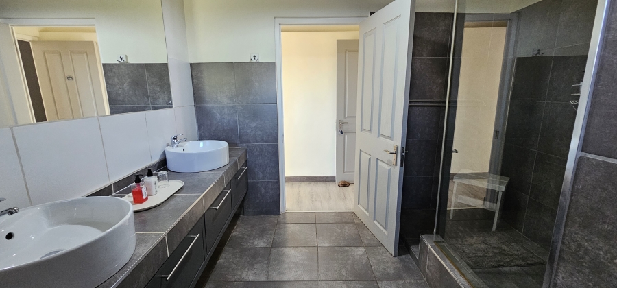 4 Bedroom Property for Sale in Swellendam Western Cape